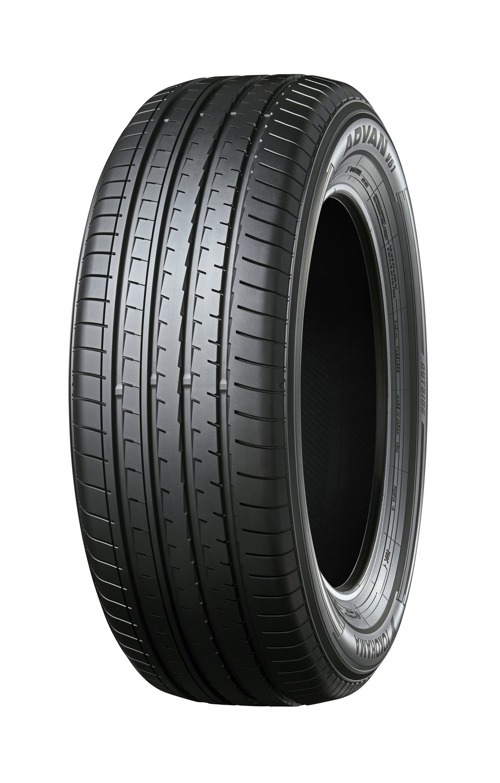 Foto pneumatico: YOKOHAMA, BLUEARTH-XT AE61 XL 235/60 R18 107V Estive